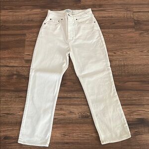 Abercrombie & Fitch Cream Ankle Straight Jeans